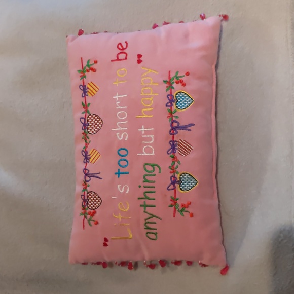 Decorative pillow - Picture 2 of 6